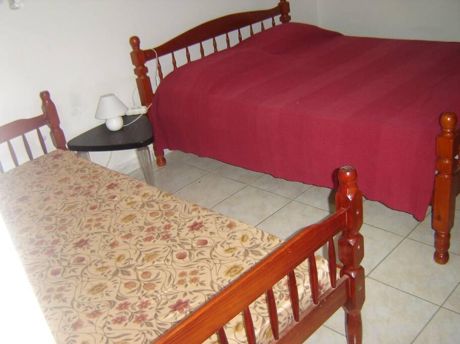 charmant appartement verdoyant Le Morne-Vert Buitenkant foto